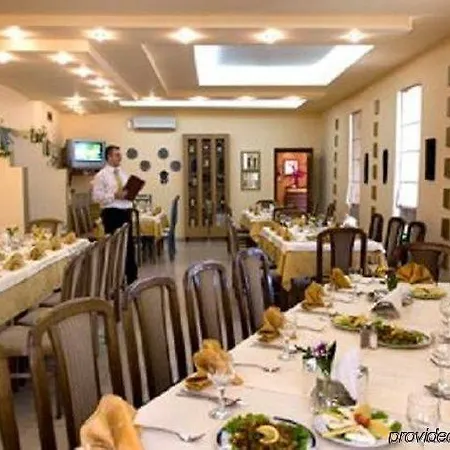 Отель Stela Center 3*