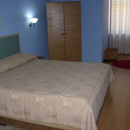 Отель Stela Center Тирана