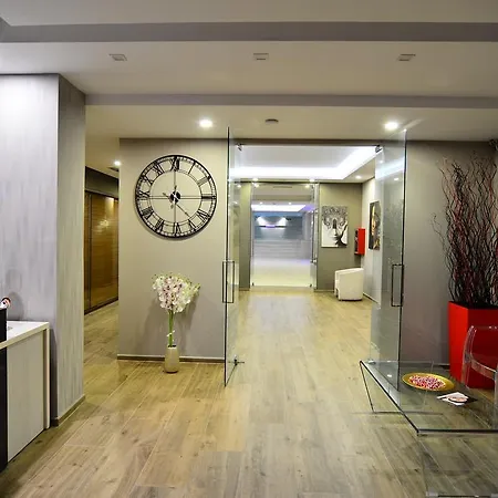 Stela Center Отель