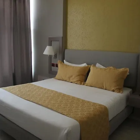 Stela Center 3*